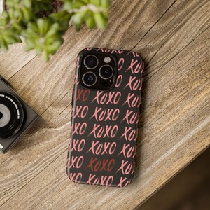 Girly XOXO Tough Case, Galentines Handyhülle, Love Letter Vibes iPhone 16, 15, 14, 13, 12, süße ästhetische Iphone Hülle, Geschenk für Sie