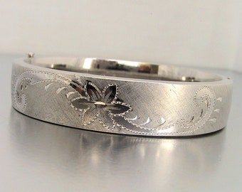 Vintage Brushed Sterling Floral Bangle | Engraved Vintage Sterling Floral Bracelet 16 grams | Gift for Her