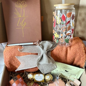 Fall gift box for friends, Gift for women, Birthday gift for her, Care package, self care gift box, Thank you, Winter gift, Cozy Fall, Huggy