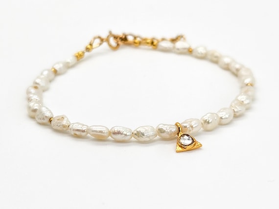 Freshwater Pearl and Rainbow Moonstone Gold vermeil Charm bracelet | Fine | Minimalist | Dainty | Pearl Delicate