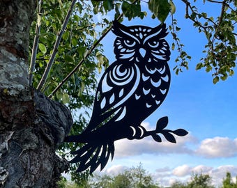 Owl Garden degoration. Nature Themed Metal Hanging Decor