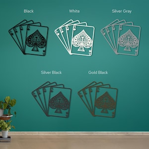 Cartes à jouer As Pique. Décoration murale en métal avec cartes à jouer sur le thème du poker