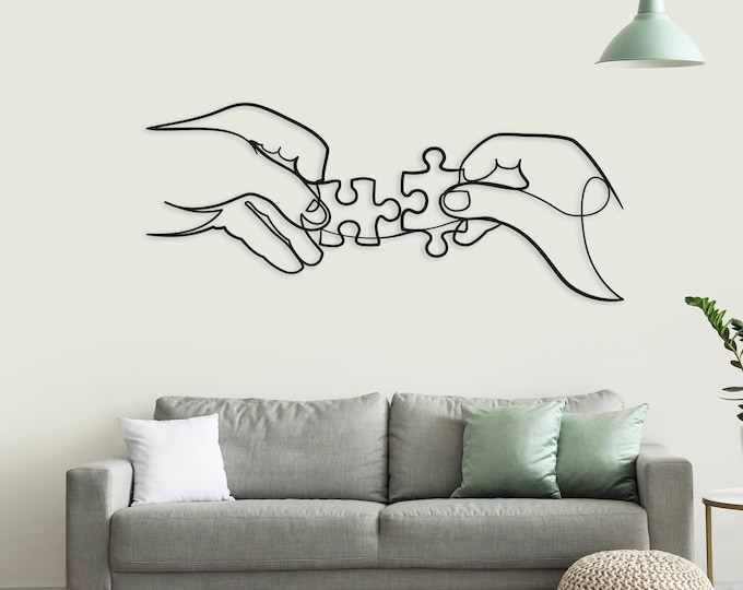 Minimalist Hands Holding Puzzle Metal Wall Art: Soulmate Connection Decor