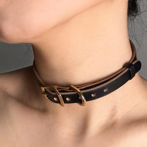 REVERIEE &quot;Eclipse&quot; Bespoke Handmade Leather Discreet Collar – 2-in-1 Minimalist Choker/Custom Engraved Size&Name Necklace/Kinky Jewelry/Gift