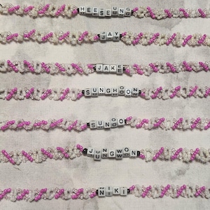 Enhypen XO beaded bracelet