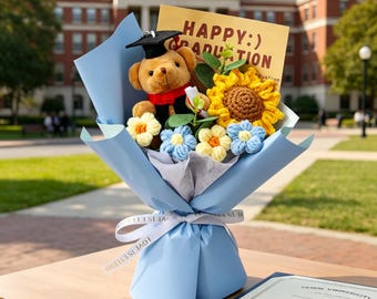 Graduation Gift  Class of 2026, Crochet Flower Mini Bouquet, Handmade Knit Flower Keepsake, Cute Senior Graduation Gift, Dorm Decor