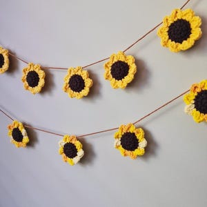 Sunflower Garland Handmade Crochet Daisy Garland Boho Flower Bunting Wall Hanging Daisy Bedroom Decor, Daisy Garland  gift for her