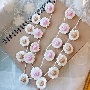 Handmade Crochet Daisy Garland – Boho Flower Bunting Wall Hanging Daisy Bedroom Decor, Daisy Garland,gift for her