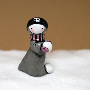 Snowball - Poppet by Lisa Snellings