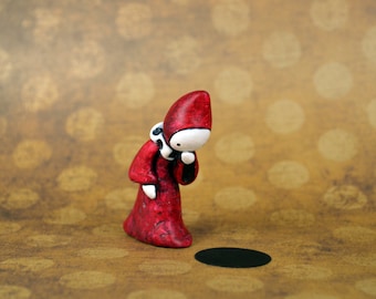 Curious Poppet (Finds a Hole)