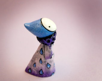 Raindrops and Lavender - A Classic Poppet