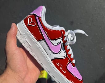 Scarpe personalizzate Air Force 1 dipinte a mano per San Valentino – Nike AF1 con cuore rosa e rosso
