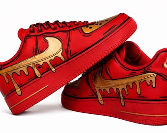 Aangepaste cartoon Air Force 1 rood en goud | Handgeschilderde AF1-sneakers | Druppelswoosh-ontwerp | Nike-schoenen in komische stijl | Uniek streetwearcadeau