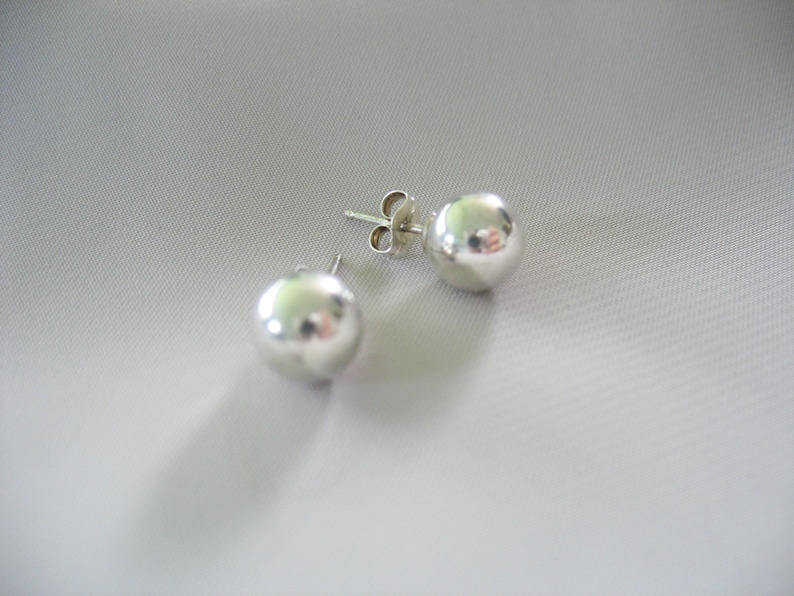 Women/'s 925 Sterling Silver Filled 8mm Round Ball Bead Ear Stud Earrings