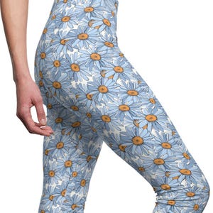 Floral Women’s Leggings | Daisy Print Yoga Pants | High Waisted Spring & Summer Leggings | Cute Workout Tights | Activewear for Her