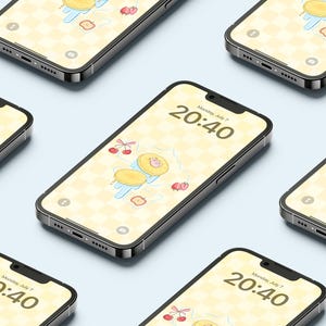 Puede incluir: Varios teléfonos inteligentes negros con la hora 20:40 en las pantallas. Las pantallas de los teléfonos muestran un fondo a cuadros amarillos con ilustraciones de dibujos animados de frutas y una silla. La fecha es lunes 7 de julio.