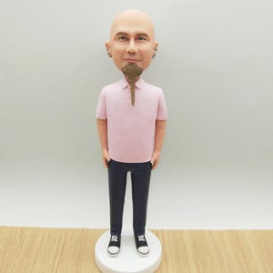 Boneco de cabeça bobblehead personalizado: presente personalizado de argila de polímero