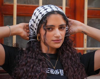 Kufiya Bandana from Palestine - Black White Keffiyeh Scarf