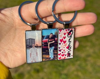 Llavero con foto personalizado: recuerdo romántico de aniversario