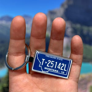Custom Montana State License Plate Keychain, Perfect Gift Idea, Handmade Custom Design, Personalized Keyring, Unique Car Tag Keychain Gift