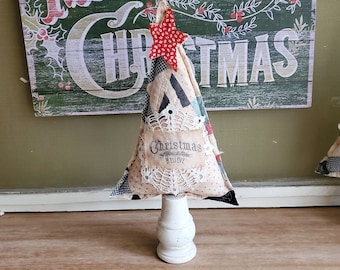 Antique Quilt Christmas Tree with Large Salvage Wood Base; Heirloom Tree 120258