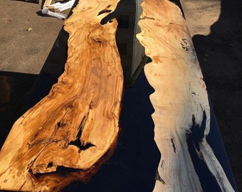 ライブエッジウォールナットエポキシリバーテーブル：手作りのダイニングテーブルまたはデスク