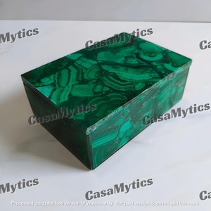 Natural Malachite Jewelry Box | Handmade Gemstone Storage Box | Luxury Gift for Her | Green Crystal Trinket Box | Unique Christmas Gift