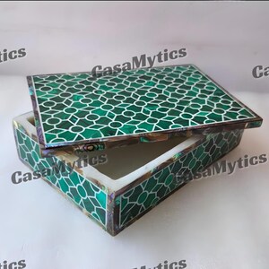 20x15 mm Malachit Schmuckschatulle mit Abalone Muschel | Handgemachte Edelstein Geschenkbox | Einzigartige Sammlerbox für Mutter, Frau, Jahrestag oder Wohnkultur