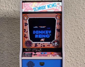 1:4 Scale Donkey Kong Arcade Cabinet – Playable Miniature