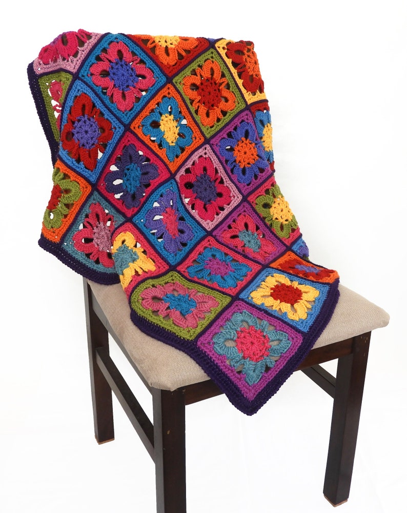 4 Leaf Clover Motif, Afghan blanket Rug, Scrap Yarn Crochet Pattern, PDF Download image 3