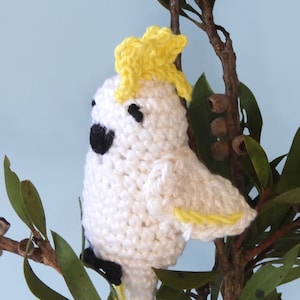 Tiny Cockatoo crochet pattern, Amigurumi, Australian Bird PDF, download