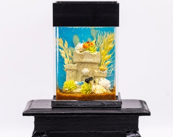 Dollhouse Miniature Fresh Water Goldfish Tank Aquarium with Electric Mini Plug In Lighted Hood Hand Made OOAK NO STAND
