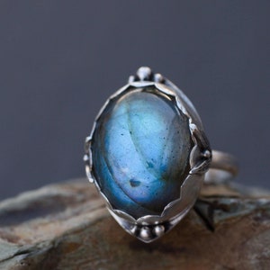 Handmade Blue Labradorite Ring - Sterling Silver Occult Gift for Her- Unique statement ring - Elvish ring