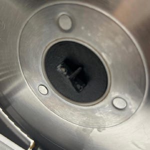 Blade fixing screw compatible with chef's choice 615