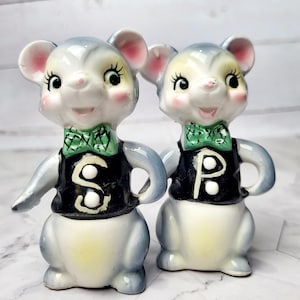 Vintage 1950s Mice Salt and Pepper Shakers