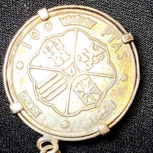 Vintage 1966 Spanish Franco 100 Pesetas Coin Keychain mounted