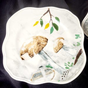 Anthropologie Svampsalladstallrikar (set om 2): Rebecca Rebouché Nyfiken Lövfällande Kollektion bild 1