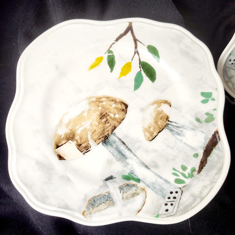 Anthropologie Svampsalladstallrikar (set om 2): Rebecca Rebouché Nyfiken Lövfällande Kollektion bild 1