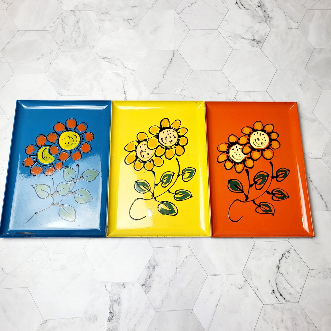 ヴィンテージ 漆塗り トレー：花柄 3個セット - Etsy 日本