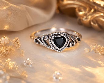 Black Heart Ring, Gothic Silver Ring, Black Zircon Heart Ring, Vintage Promise Ring, Alternative Engagement Ring, Gift for Her