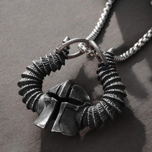 Helmet with Horn Pendant Necklace, Men&#39;s Spartan Helmet Pendant, Spartan Warrior Pendant, Ancient Jewellery