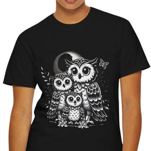 Whimsical Owl T-Shirt, Cute Owl Graphic Tee, Unisex Nature Shirt, Perfect Gift for Owl Lovers, Casual Wear, Animal T-Shirt