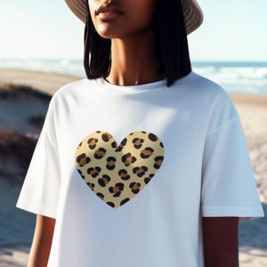 Animal Print Heart T-shirt, Leopard Heart Tshirt, Cheetah Print Heart, Love Heart Design Tee, Leopard Print Hearts, Love Heart Design, Love