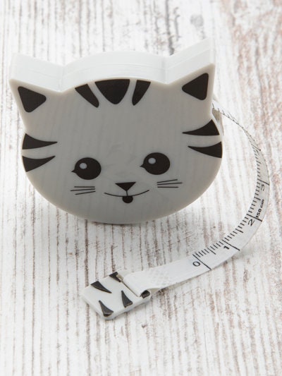 Animal Retractable Tape Measures Zoo Novelty 150cm Gift Stocking Sewing 