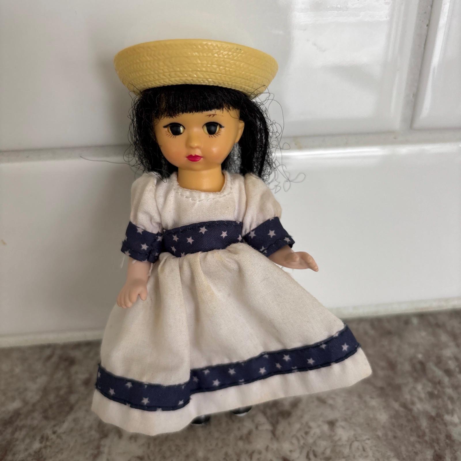 Madame Alexander 2005 Setting Sail Doll Mcdonald's Posable