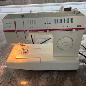 Vintage Singer Zig Zag Sewing Machine - Etsy