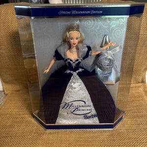 2000 Barbie - Etsy