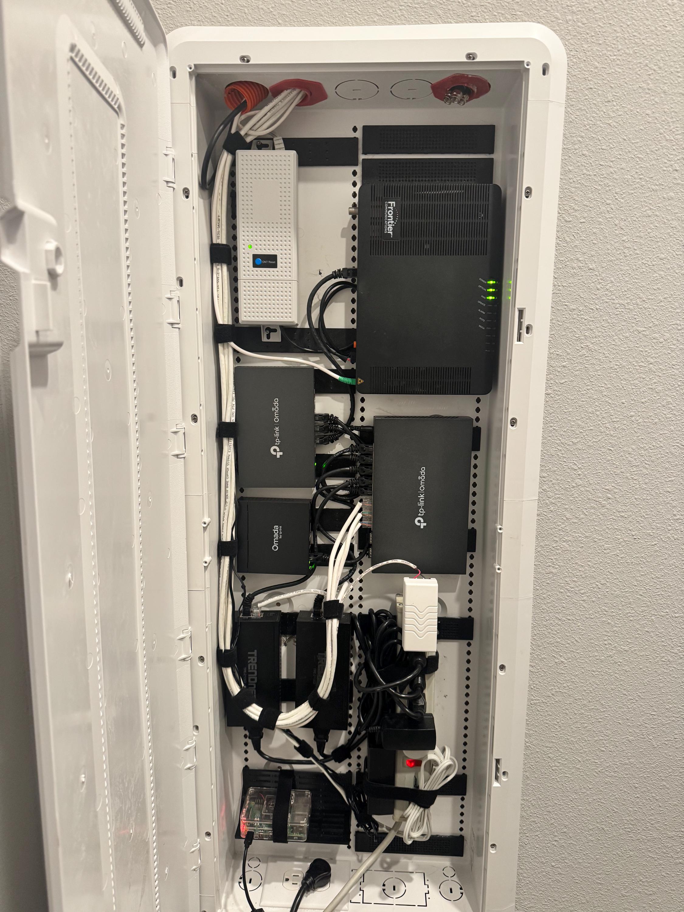 Legrand Onq Compatible Mounting Brackets | PETG Router Switch ONT Mount ...
