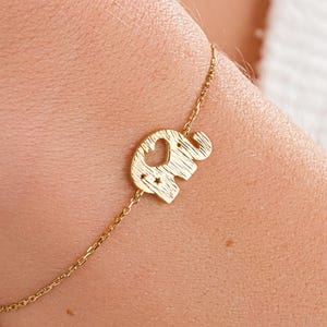 10K 14K Gold Elephant Bracelet , Minimalist Elephant Bracelet , Solid Gold Charm Bracelet ,Dainty Elephant Jewelry , Elephant Charm Bracelet