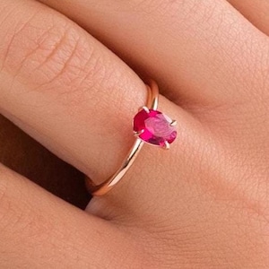 14k Gold Pink Tourmaline Oval Ring , Engagement Ring , Solitaire Tourmaline Ring , Natural Pink Tourmaline Ring , Anniversary Ring